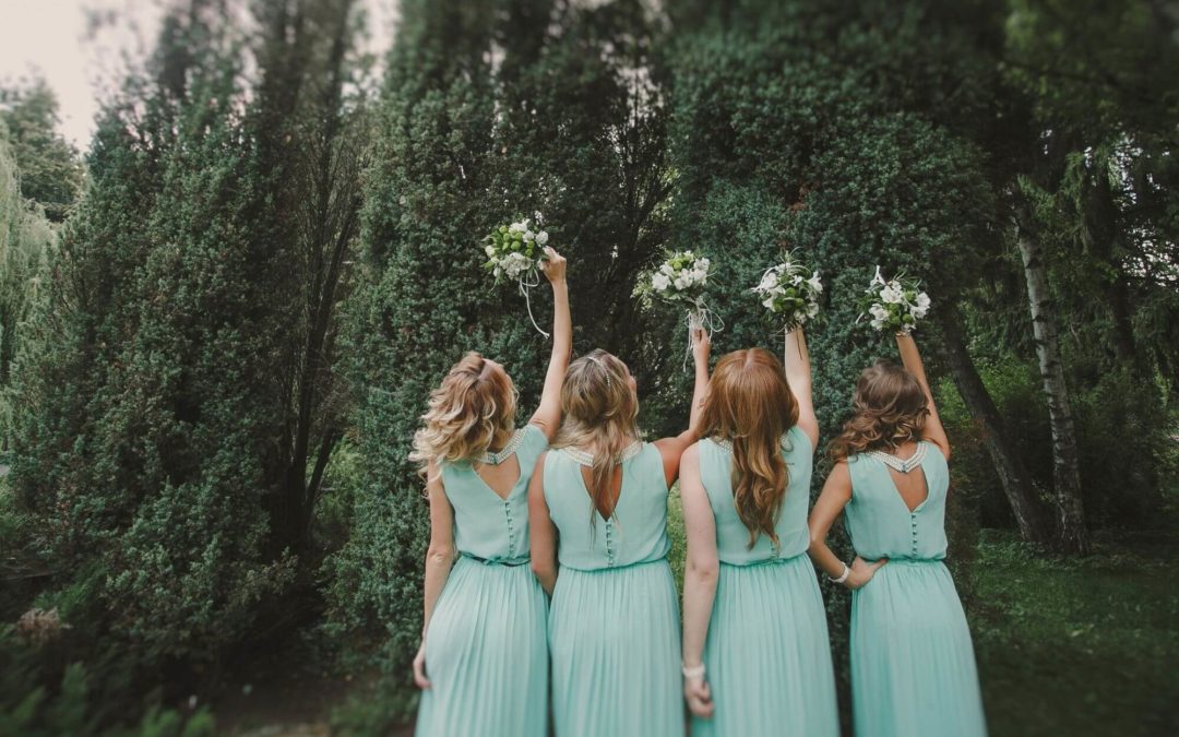 5 Best Bridesmaid Dress Colors & Combinations You Should Know